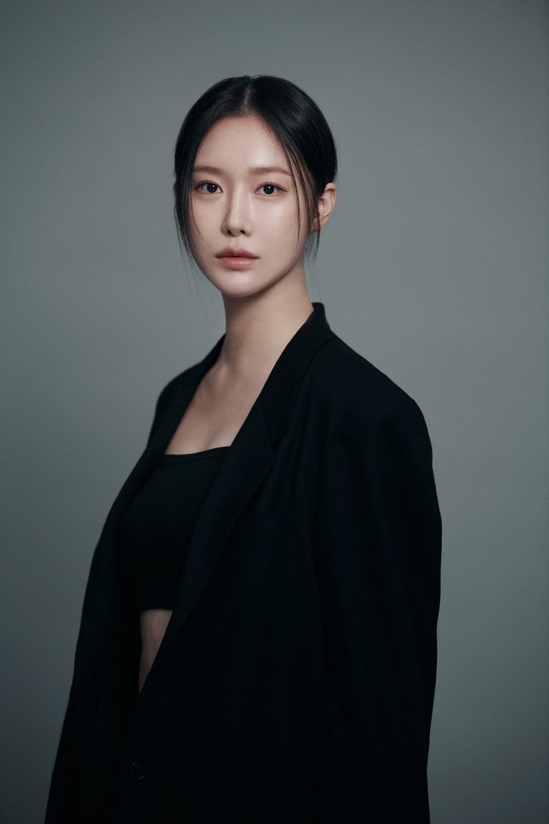민영 / MINYOUNG tweet media