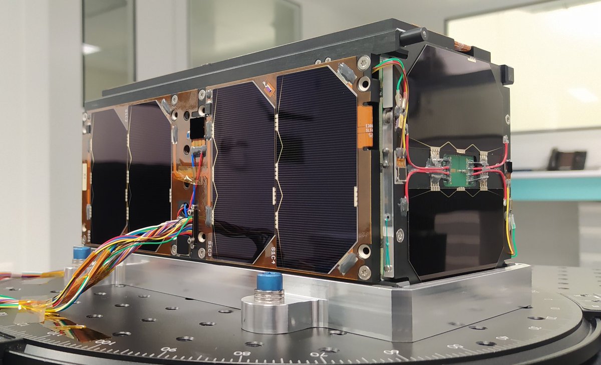 INSPIRE-Sat7 transponder activation on September 30, 2023:
- Starting from 8:30 AM UTC
- During non-stop 12 hours
- Uplink 145.970 MHz
- Downlink 437.410 MHz
- FM mode, no tone
Also announced in ASCII beacon.
Entry threshold lowered for low power ground station 😉.
73