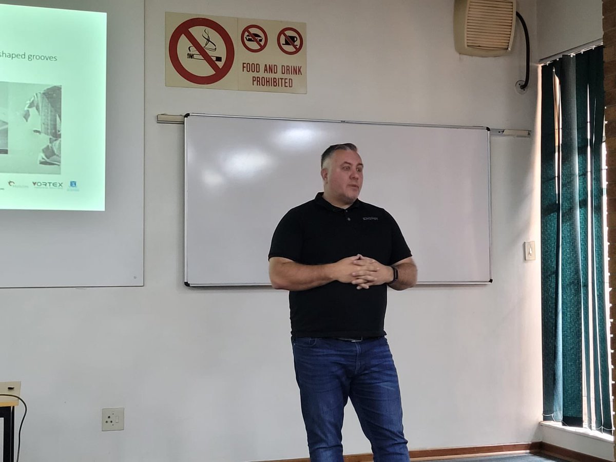 SACoalPrep's tweet image. Ryan Birkin from Vortex Solutions presenting on “Revolutionising fine and ultrafine coal processing” at the SA Coal Processing Society technical meeting at CTC auditorium #sacoalprep #coalprocessing #sacps