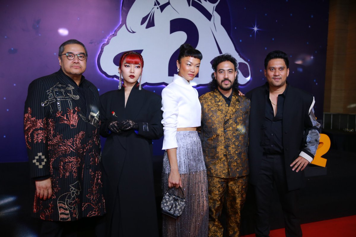 Adit_Mahen's tweet photo. Hal yang menarik dari liputan Gala premiere film Petualangan Sherina 2, Senin (25/9/2023) yang lalu, pembuatan film ini memakan waktu tiga tahun lamanya. Beberapa foto liputan saya keep di kantor @kompascom https://t.co/Ceeb5UXG4f