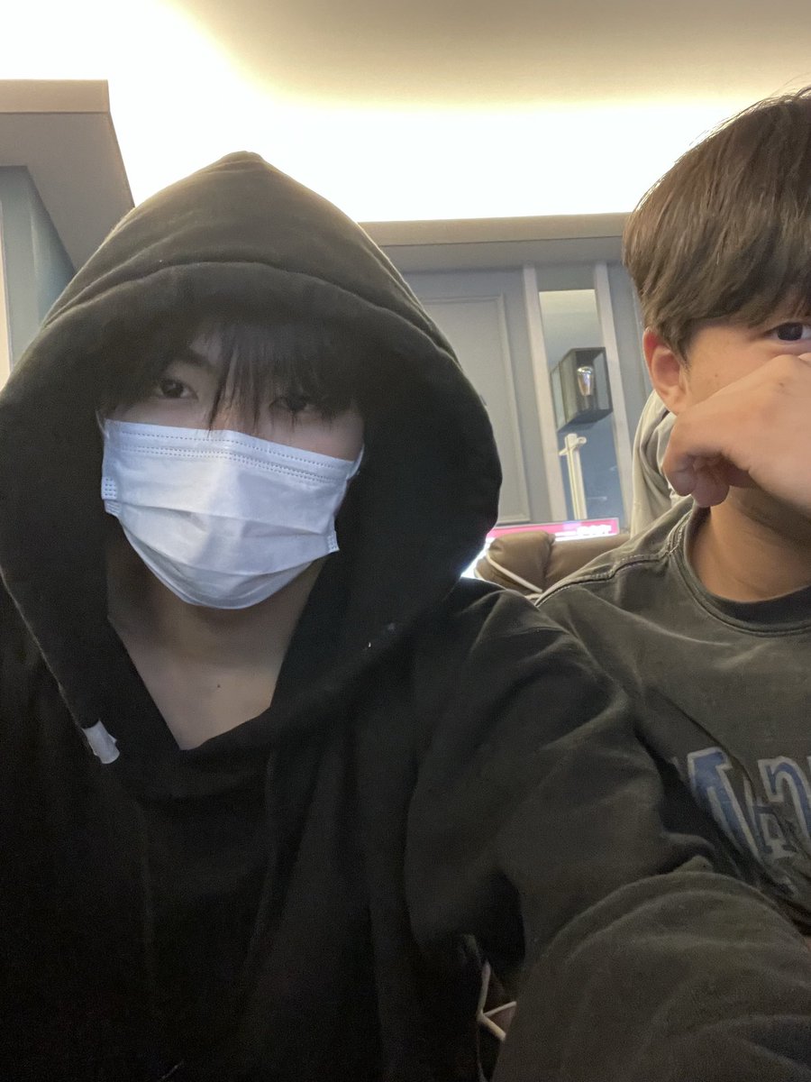 bubblebaseone's tweet photo. 230928 9:48PM

_📸🐻 https://t.co/nDIL9EfqKq