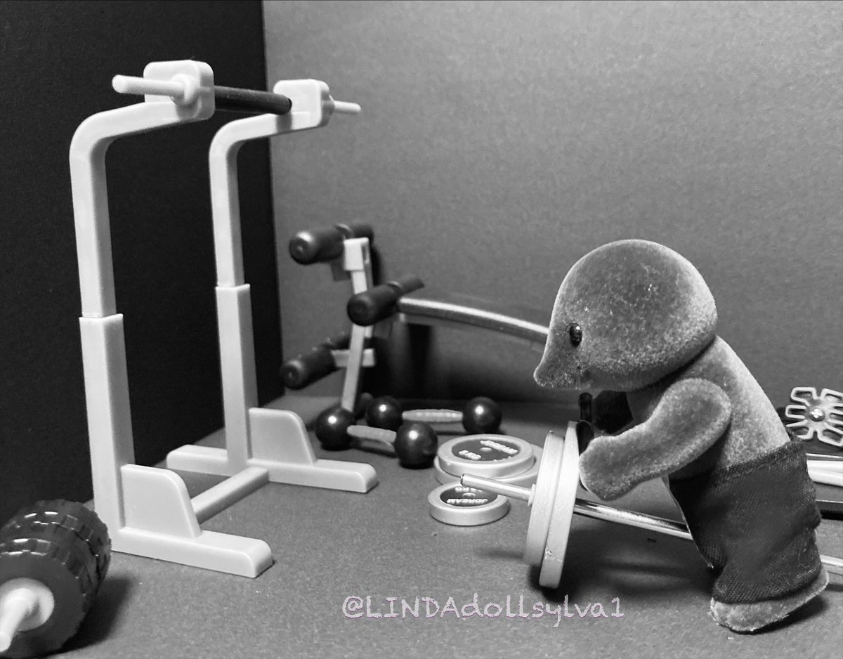 LINDAdollsylva1's tweet photo. 20230928 RM Weverse post
🏋️‍♀️🌬️
#RM #남준 #BTS #방탄소년단
#btsfanart @BTS_twt https://t.co/181YX2op4D