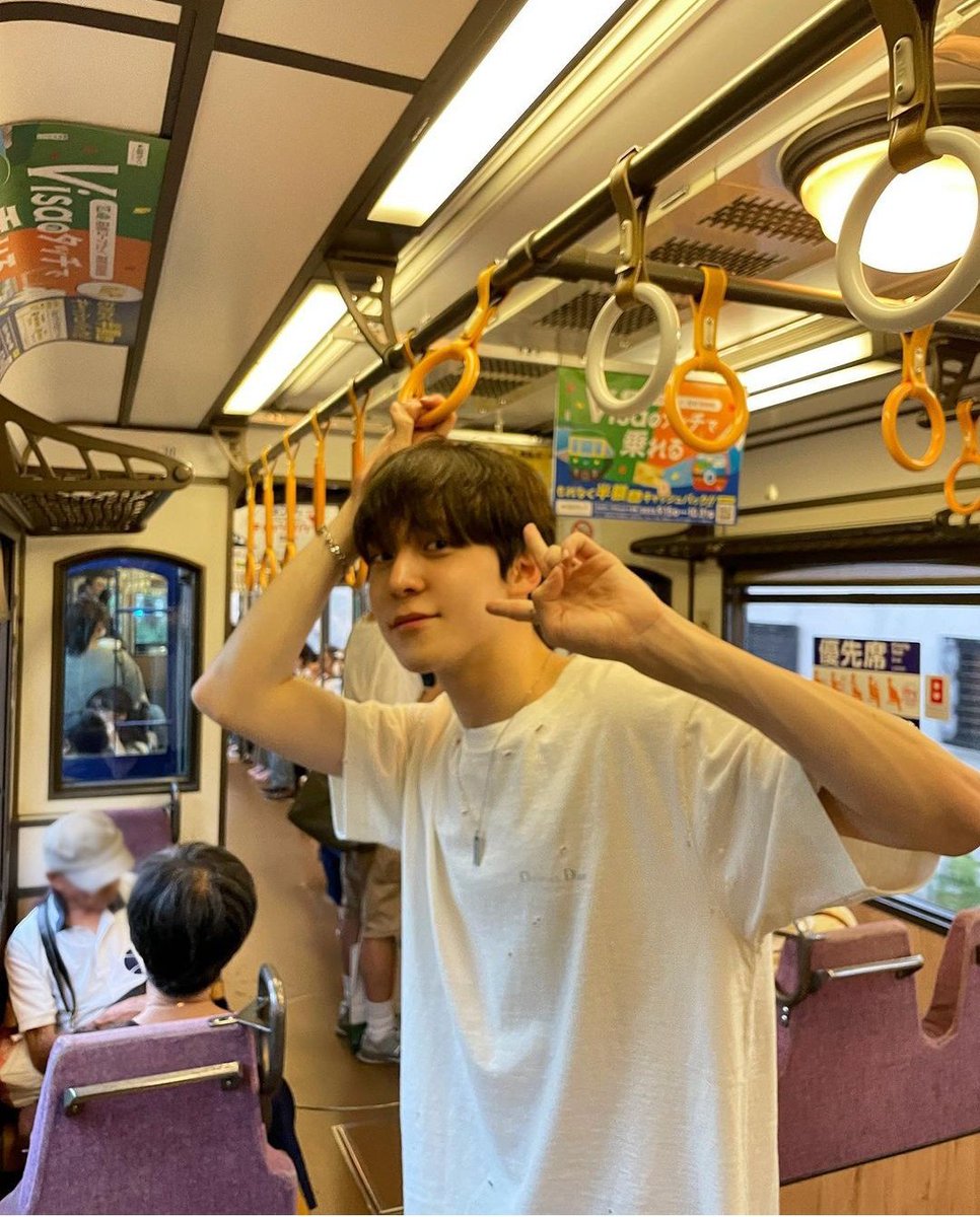 yunho sabía que era mi cumple hoy y ha subido fotitos 🥺