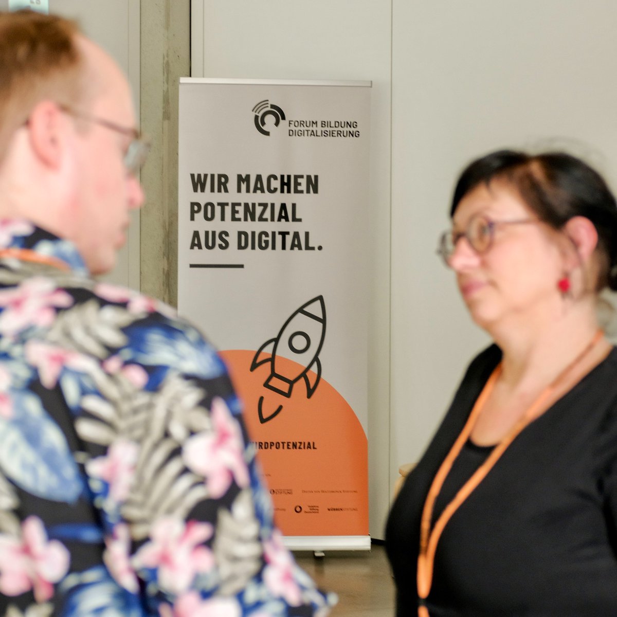 Zwei Tage voll mit digitaler Transformation: Heute und morgen tauschen sich Teilnehmende des #LabBD 2023 überregional über ihre Erfahrungen im Projekt aus. Das LabBD ist ein Dialog- &amp; Experimentierraum für die Schulleitungen, -träger und -aufsichten #twlz