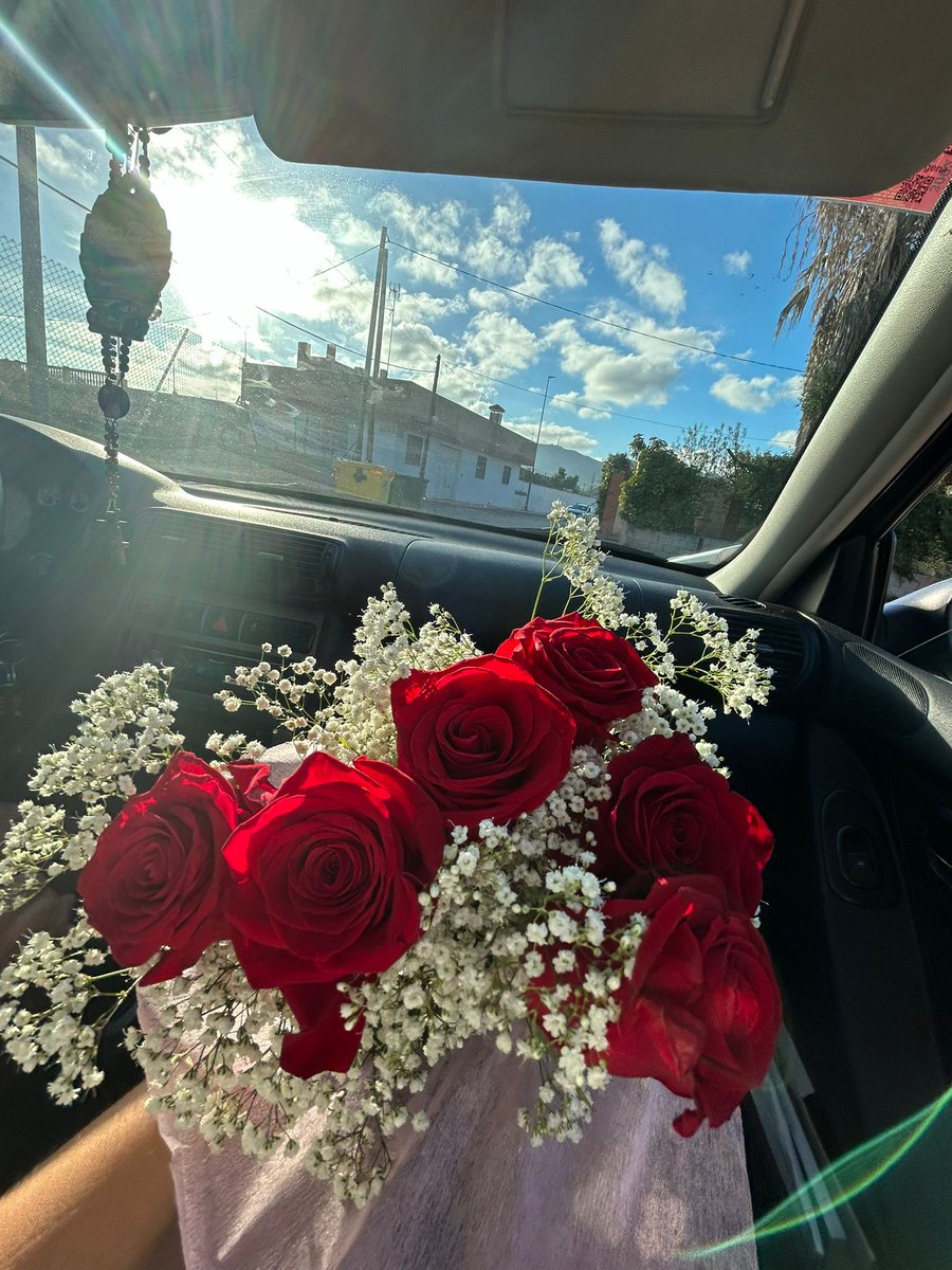 Andriiuukk's tweet photo. yo no puedo pedir mas😍😍😍♥️ https://t.co/HmwoFdhoNw