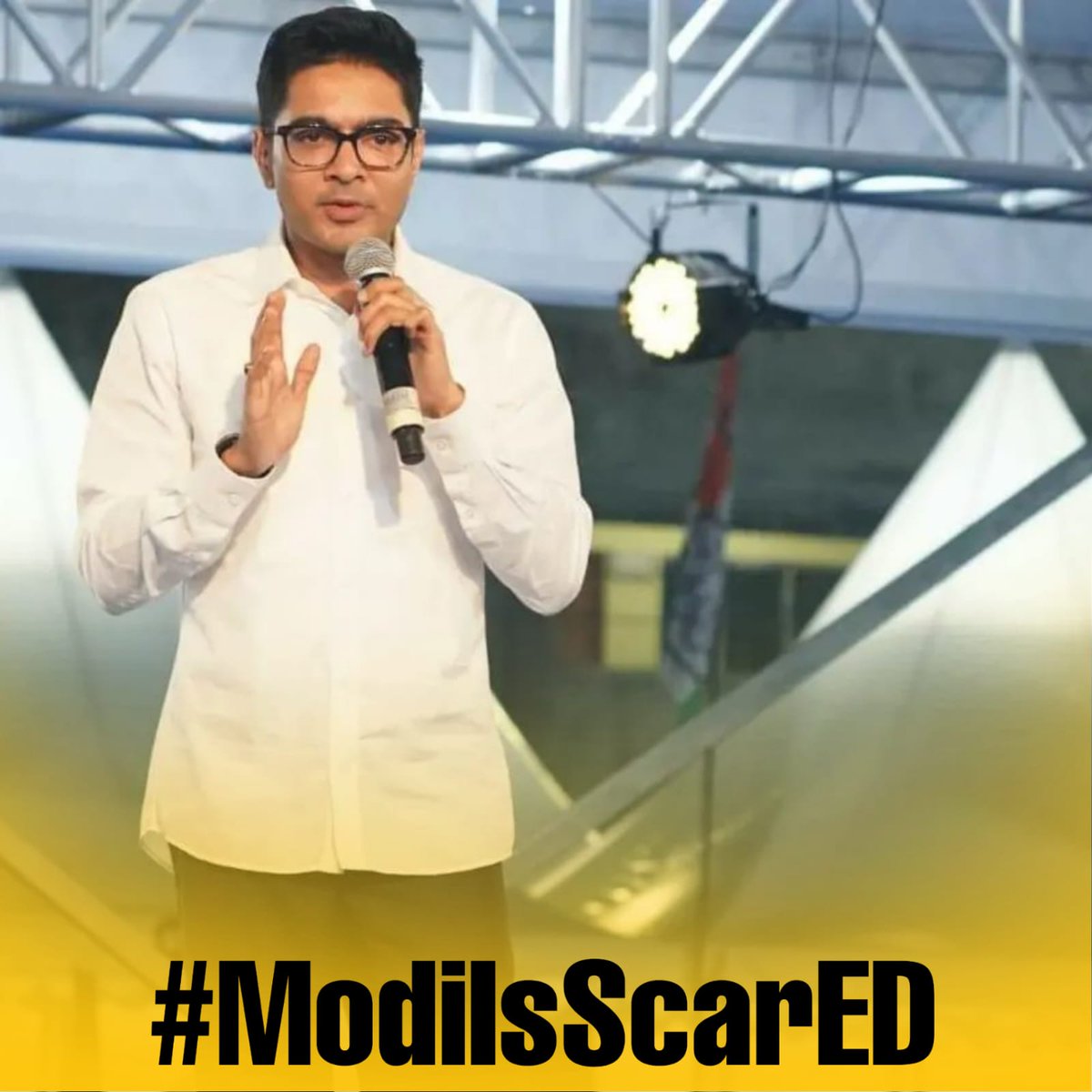 SAIKAT_DAS_AITC's tweet photo. #MamataBanerjeeZindabad
#abhishekbanerjeezindabad
#ModilsScarEd
#TMF4TMC
#TMF 💚🇳🇪 https://t.co/5CbjsbY8zA