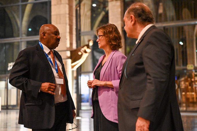 Catalonia_EU's tweet image. 🌐 Serret has been accompanied by @IbraElbadawi, former Minister of Economy of Sudan and President of @ERFlatest, and by @FlorensaSenen, Executive President of @IEMed_. #FEMISE_AC2023 🤝