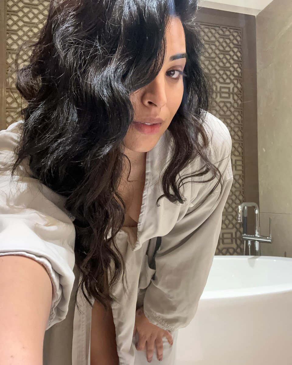 #PriyankaSingh