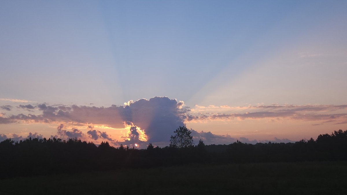 #MorningVibes #sunrise #WritingCommunity