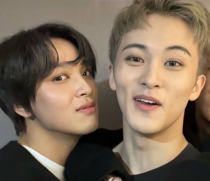 skysfsn's tweet photo. ✨️✨️Winners ✨️✨️

Spay :
@leemarkala 
@melkchanluv 

Photocard random :
@heismagu 
@mahaekissing 

CONGRASTT BUAT YG DAPET !! 🙆‍♀️😻 DM aku yaaa buat claim !! terimaa kasiii semuaa yang udah join GA nyaa 🤍🤍 nantii aku bakal bagi poca² gratis lagii abis inii!! https://t.co/0rXsuxg0zo
