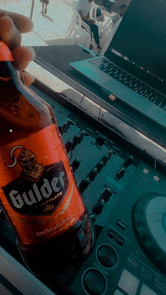 DjYupzy's tweet photo. How many of you still remember this drink or take it?
#Gulder #TheUltimate #UltimateSearch https://t.co/bkbycX5ZBF