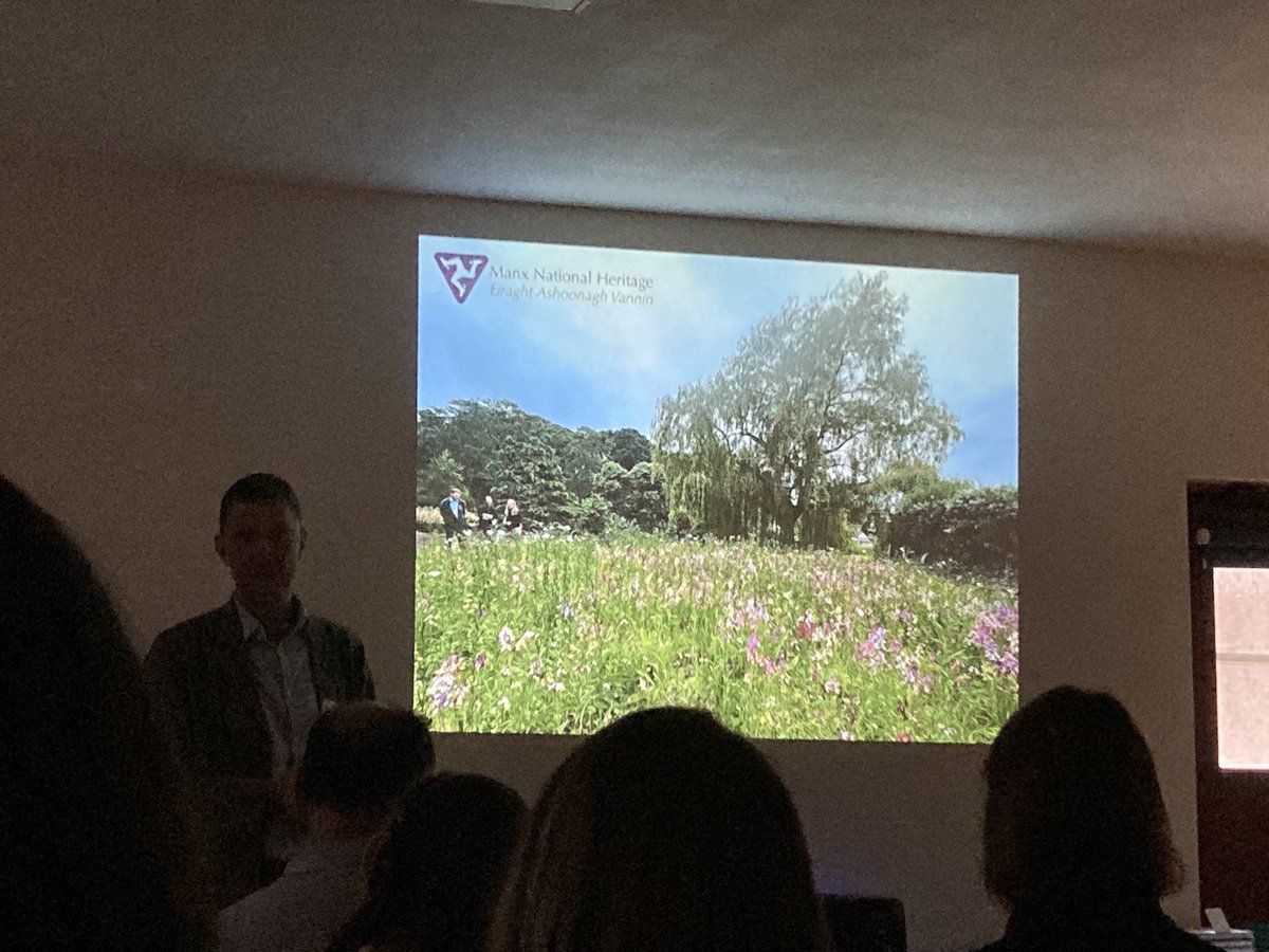 pollinatorproj's tweet image. Gems from #IIEM: @manxnature tells us about their horticulture on the Isle of Man including getting people to mow less, developing their Pollinature seed mix and planting trees under the AgriEnvironment scheme.