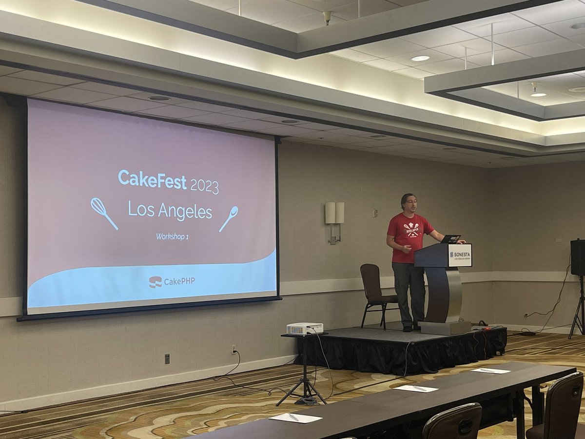 cakephp tweet picture