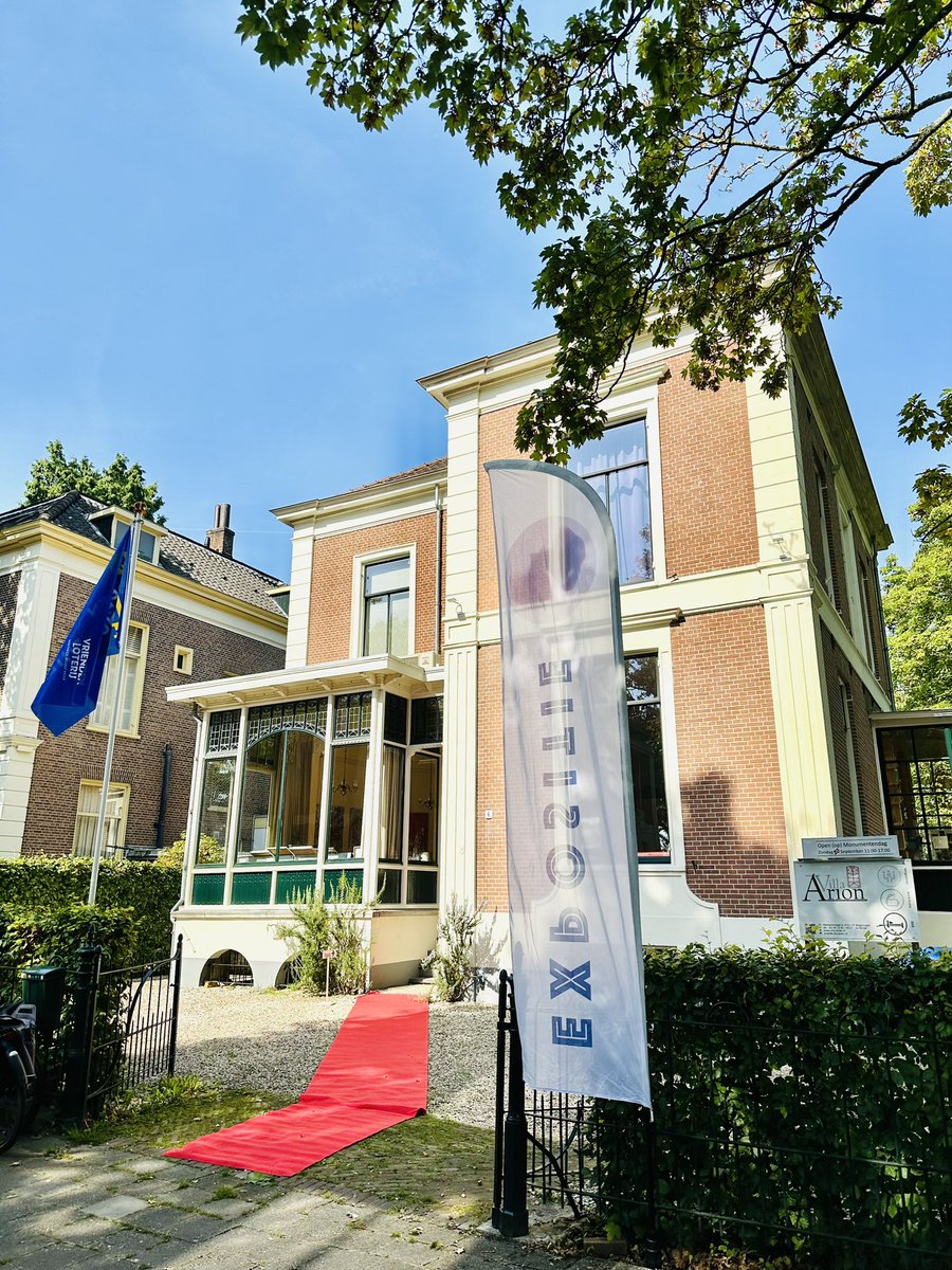 Lucia Novalis (@lucianovalis) on Twitter photo ☀️👍 Wat een geweldige dag was het tijdens onze #expositie @openmonumentendag in <a href="/VillaArion/">Villa Arion</a> #wageningen met #kunst gemaakt door #ericawelling <a href="/mrontwerp/">MR-ontwerp</a> & <a href="/carlossilva1971/">Carlos Silva</a> Dank aan alle bezoekers & speciale dank aan Villa Arion!! 👏 Mooie start van onze nieuwe formule!! 🤩 ☀️👍 Wat een geweldige dag was het tijdens onze #expositie @openmonumentendag in <a href="/VillaArion/">Villa Arion</a> #wageningen met #kunst gemaakt door #ericawelling <a href="/mrontwerp/">MR-ontwerp</a> & <a href="/carlossilva1971/">Carlos Silva</a> Dank aan alle bezoekers & speciale dank aan Villa Arion!! 👏 Mooie start van onze nieuwe formule!! 🤩