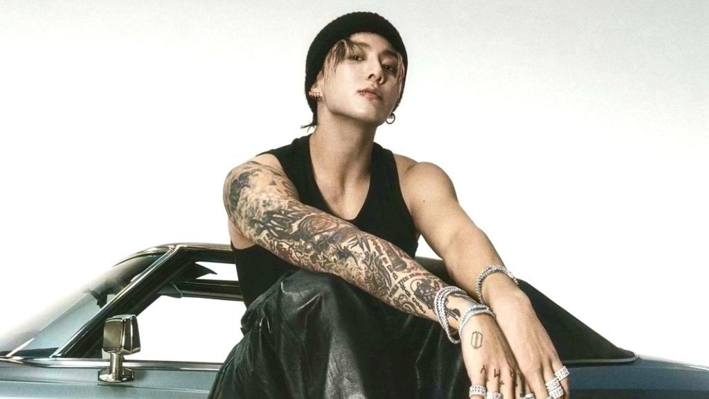 📊 #Jungkook becomes in the first and only Kpop soloist to be nominated at the UK Music Video Awards 🇬🇧