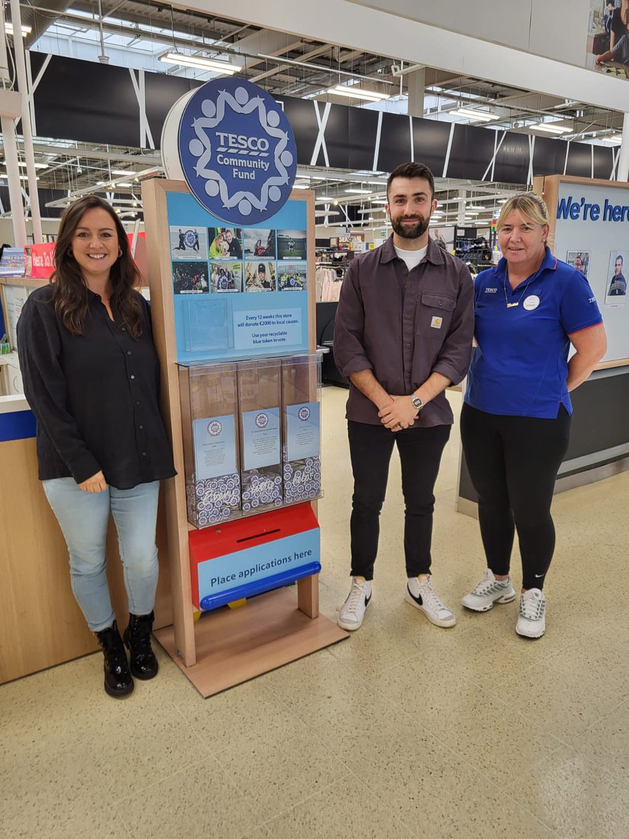 We are delighted to be chosen for the community fund by @TescoIrl Tesco Cabra for fundraising for our school. Ms Cronin and Mr Gaffney visited the store yesterday to thank the staff for our nomination! Let’s get gathering some tokens!🛒🛍️🔵