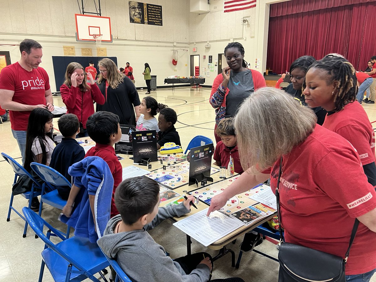 JessicaHeckard's tweet photo. Lilly Day of Service at Frederick Douglass 19! Our students and the volunteers played Math Hoops. Smiles and fun was had by all!!! @DariaP1980 @brynn_kardash @LelaSimmons19 https://t.co/Iue4Drq3jl