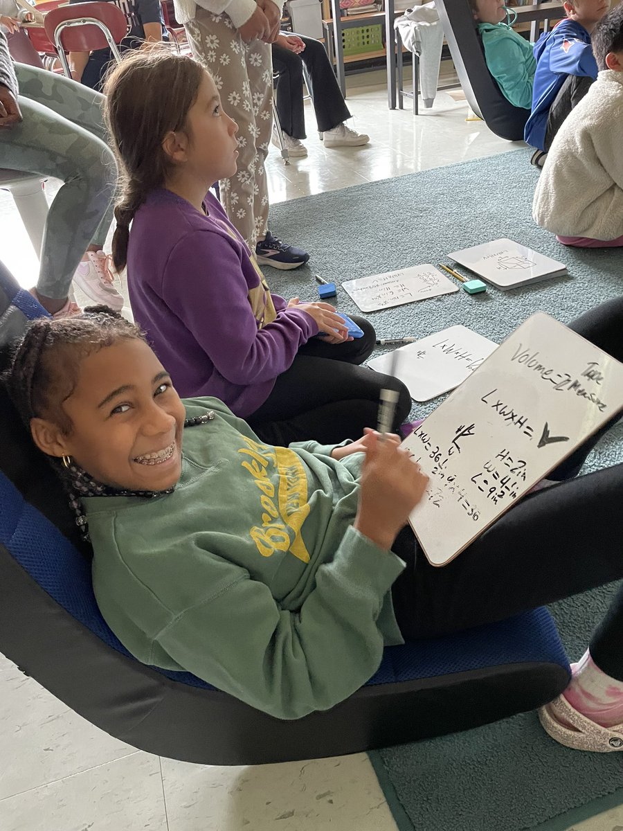 Lindsay Weiner tweet media