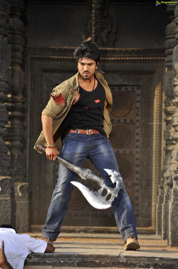 TeamRcKurnool's tweet photo. 16 Years of Boxoffice Breaking Blockbusters &amp; Path Breaking Performances !!

Here's the Tag to Celebrate the Journey of Man Of Masses @AlwaysRamCharan on Silver Screen 🥳🥳

#RamCharan 
#16YearsOfRAMCHARANsGlory https://t.co/PwYDp74JG5