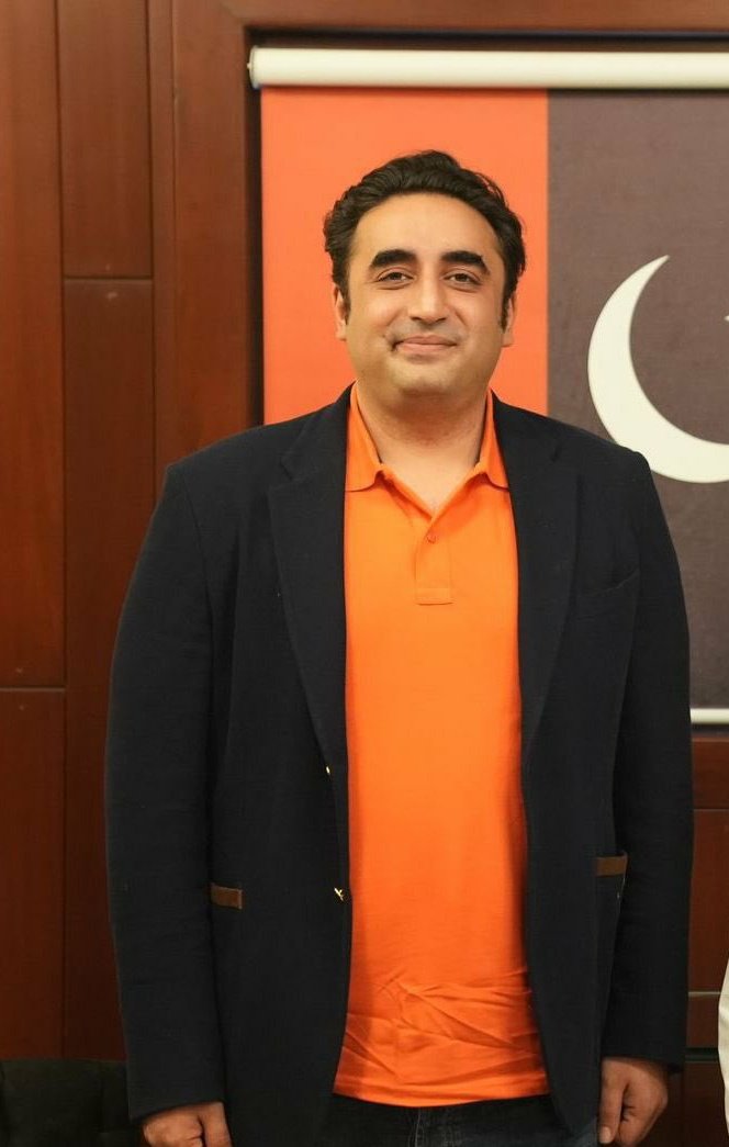 BhuttoMaryam's tweet photo. Chairman @BBhuttoZardari in Karachi 🧡 https://t.co/KrPOoiK1YH