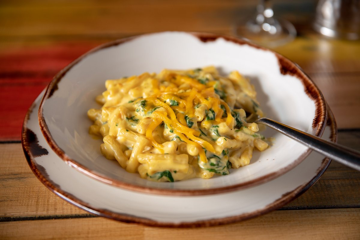 Fancy Hank's York tweet media