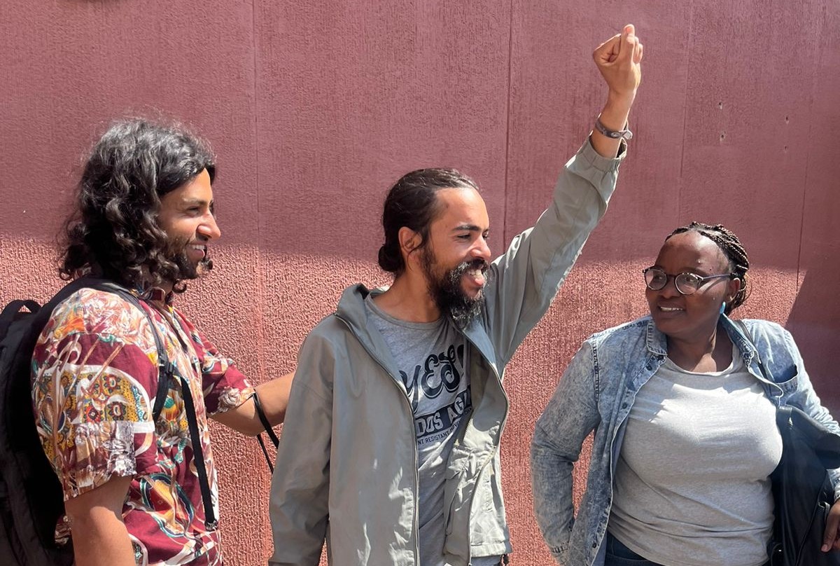 naturaljustice's tweet photo. Statement: African organisations condemn violence against #StopEACOP protestors by #standardbank and other fossil fuel financers #freeangelo #MakePollutersPay
@aacjinaction
https://t.co/U2b7L7XjmQ https://t.co/hyzNTYc47G