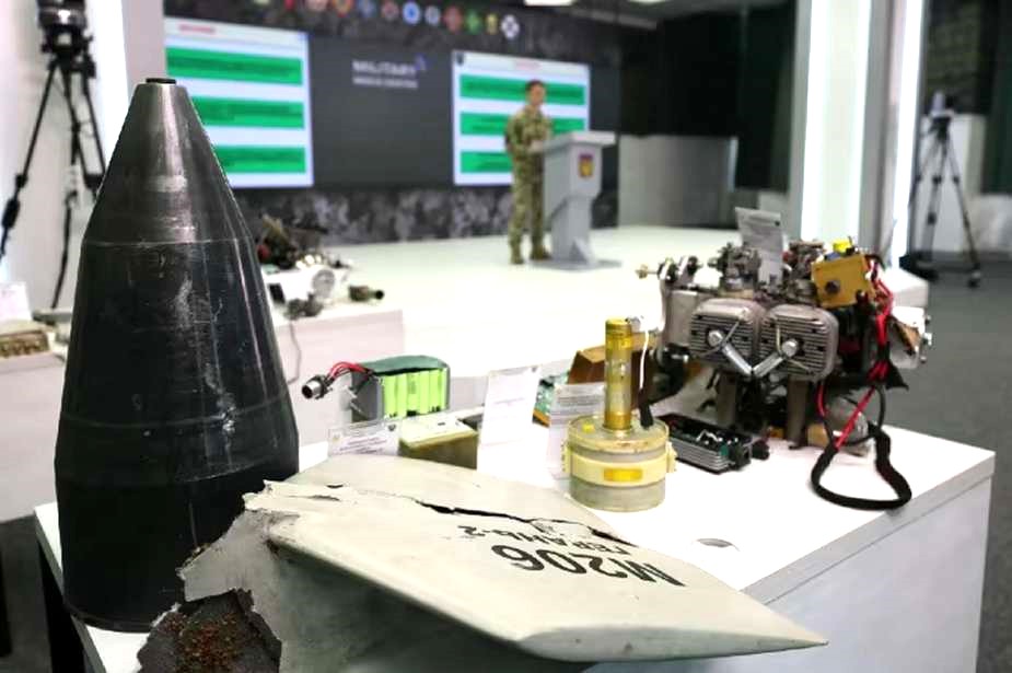 ArmyRecognition's tweet image. Russia to mass produce modified Iranian #Shahed136 drones
armyrecognition.com/defense_news_s…