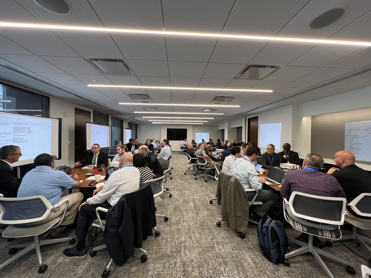 DEFENSEWERX's tweet image. Last week, HSWERX, alongside our partners @DHSgov  and @CBP , hosted a Collaboration Event centered around Beyond Visual Line of Sight (BVLOS) small Unmanned Aircraft Systems (sUAS). Thank you to everyone who participated!
#BeyondVisualLineOfSight #sUAS #Innovation #Collaboration