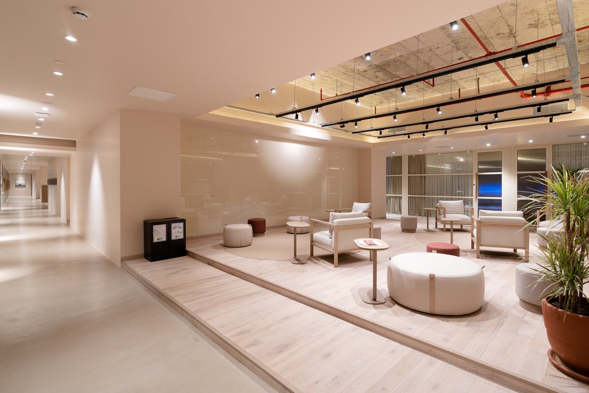 If you reside in Ankara, step into the progressive work life at Assembly One Tower.
Get in touch to learn more about available served offices, meeting &amp; event areas, and other amenities.