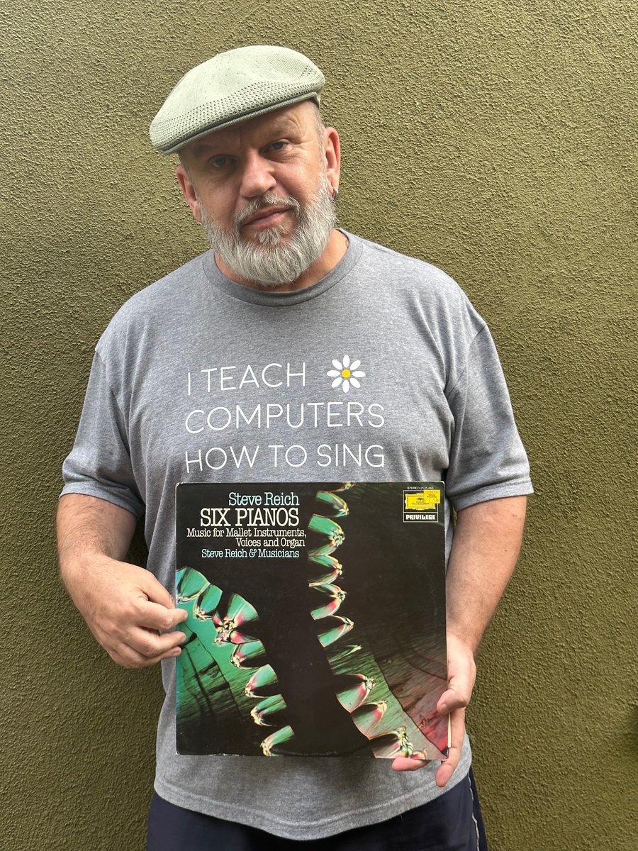ColinsCuts's tweet image. #DavidHarrow talks #SteveReich
accompanied by #ThreeOriginalsByEach

#ColinSpencer Programme #070
🔊mixcloud.com/colinspencer/🎧
Saturday 30 September 2023
6-8pm (#UK = 10am-Noon #PST)

Catch-up #067: #BreatheOfMyLeaves' #StephanoBarberis talks #Goldfrapp
▶️mixcloud.com/ColinSpencer/c…