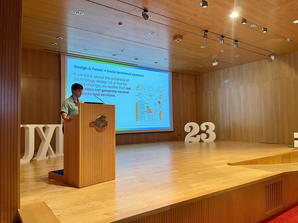 uxTBE's tweet photo. 🎙️ Exciting insights at the #UXMasterclass2023! @judith_mll explore the paradigm shift from User-Centered Design to #DesignJustice. Let's rethink how design can shape a more equitable future. #DesignEthics #UXMC23 #UXMasterclass https://t.co/p4rTY6upAq