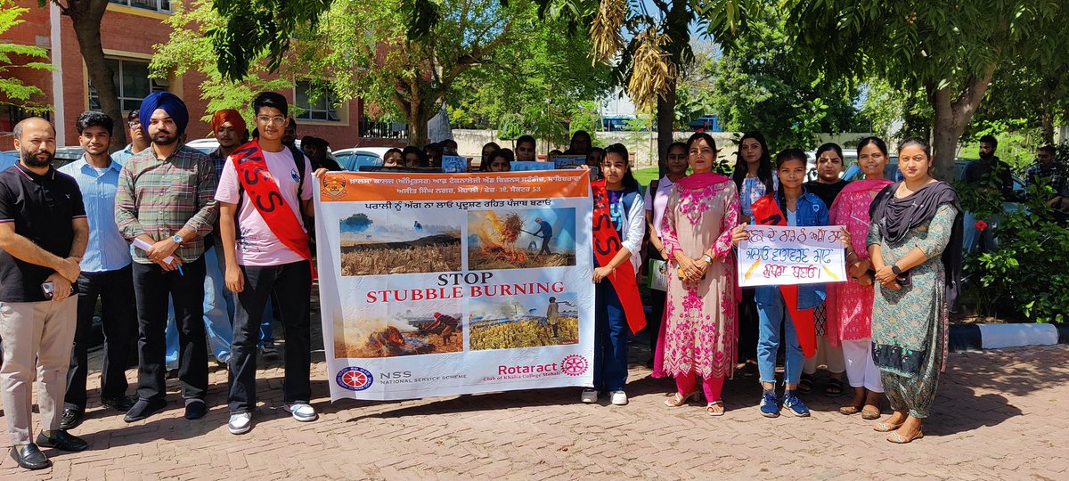 nsskcm's tweet photo. Khalsa College (ASR.) of Tech &amp; Business Studies Mohali,Principal Dr. Harish Kumari and Program Officer of NSS Department Navin Kumar and volunteers to stop stubble burning at Village Daun, Mohali Punjab Govt. &amp; PU Patiala An awareness rally was organized on 28/9/23 as per rules. https://t.co/kgOijK9Ev0