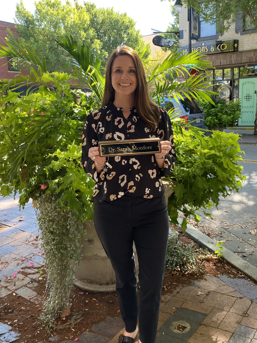 Sarah Monfore has successfully defended her dissertation. Congratulations, Dr. Sarah Monfore!