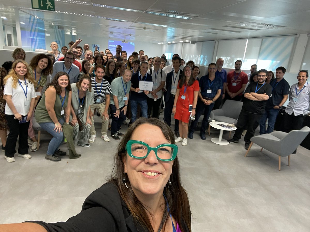 MartaAymerich's tweet photo. @eHealthUOC @UOCuniversitat @UOCesalut @UOCpsicoedu @UOCeimt @UOCedcp @UOCecoempresa @IN3_UOC @UOCinfocom Les selfies de debò han sigut un repte fins i tot per a mi (que em pirren).
Moooooltes gràcies a tothom per la vostra brutal implicació. Gran jornada! Grans connexions #eHealthConnect! https://t.co/2tor65Kh9b