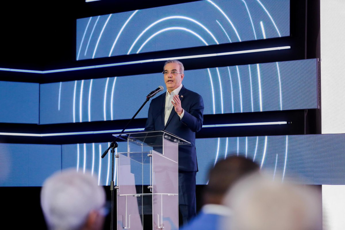 Luis Abinader tweet media