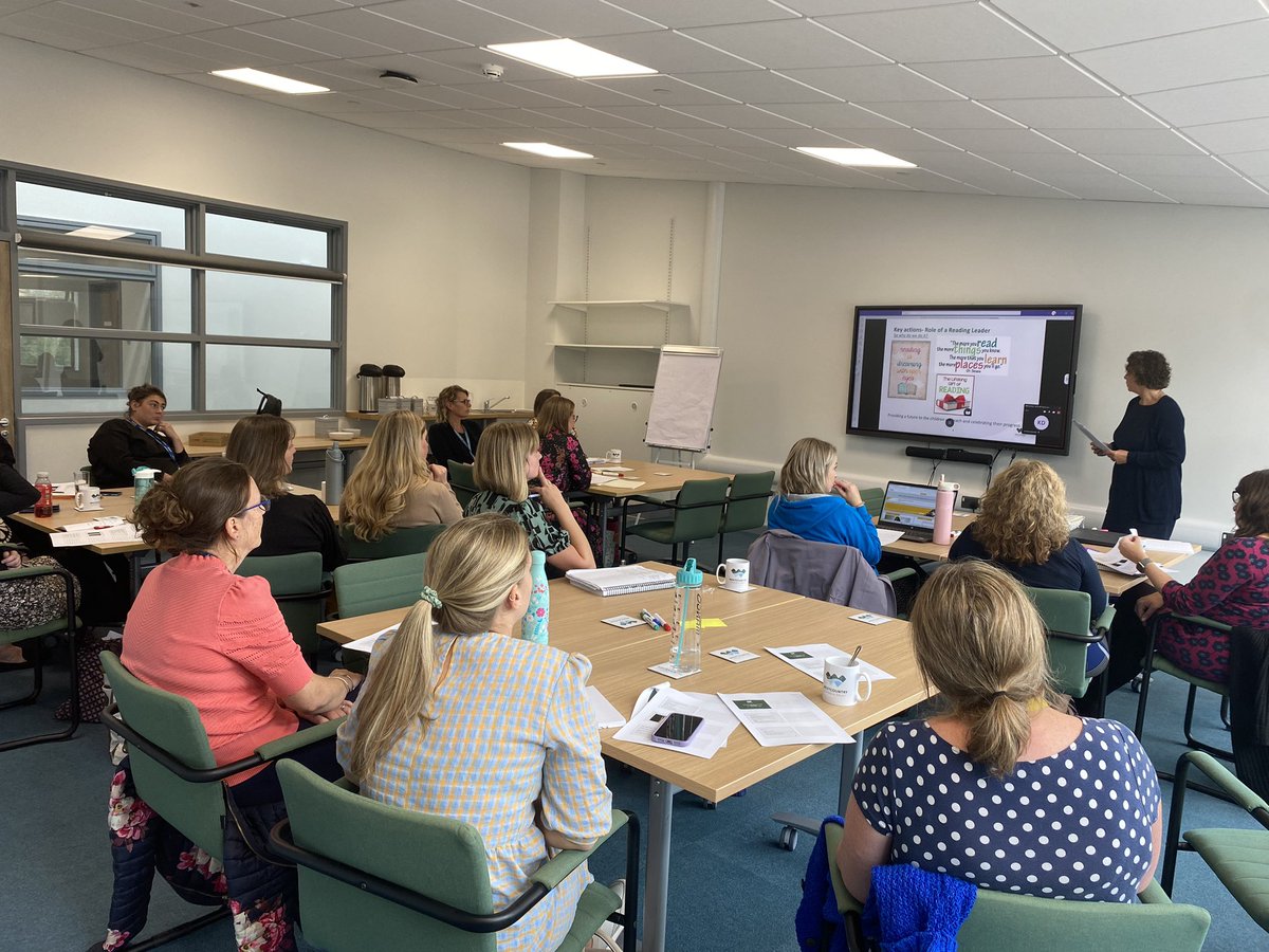 westcountryST's tweet image. A busy afternoon at WeST HQ welcoming our Early Reading Network Leads. Thank you to our brilliant Early Reading Lead Practitioner for such an incredible session. @Nathanwkemp #collaboration #lifechanginglearning