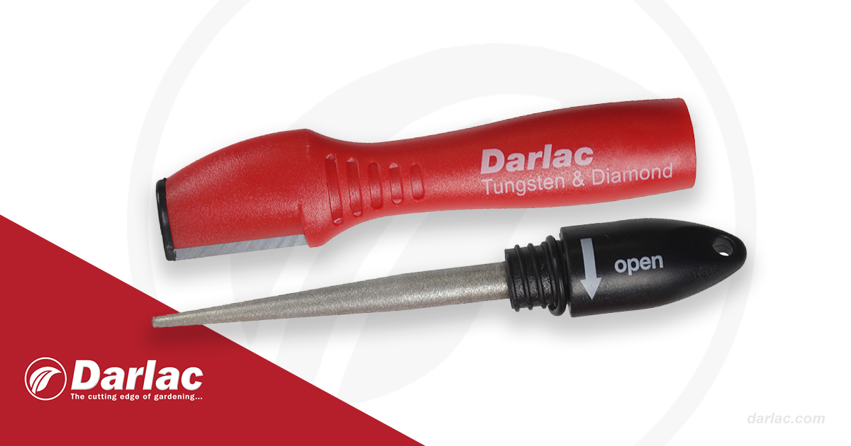 DarlacGardening's tweet photo. Our Tungsten and Diamond Sharpener offers the best of both worlds when it comes to garden tool maintenance. An all-in-one solution to maintaining your Darlac tools!
Add to your basket in-store or online today 🛍️
https://t.co/HFbIdVvBsm
#darlac #darlactools #gardeninguk https://t.co/fLWmNwrMQR