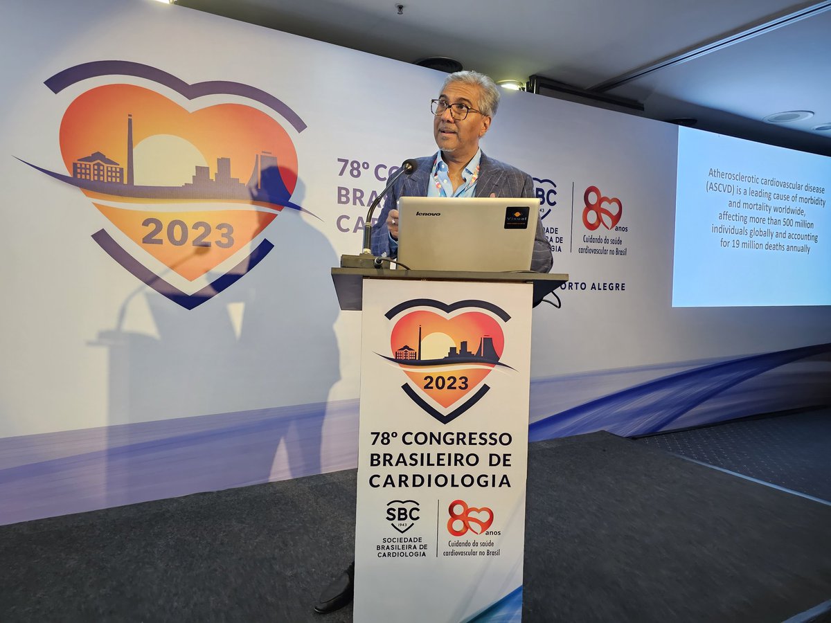 First (of many others yet to come) session of @DepartamentoSbc and @society_eas in Brazilian Congress of Cardiology. A success! @ProfKausikRay @zorzanelli Alberto Zambon, @marceloassad and myself. #CardioTwitter #CardioEd #Cardiology #Cholesterol