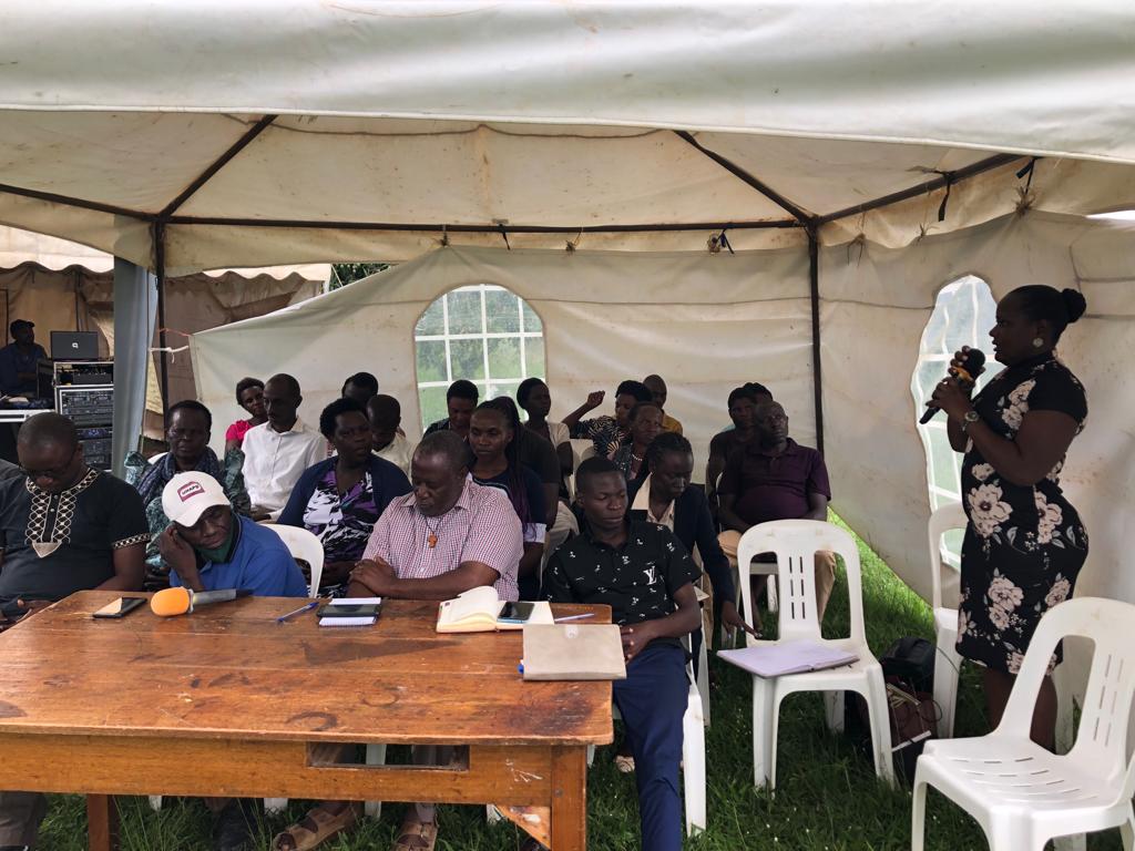 NGObureau's tweet photo. As a way of enhancing a sustainable relationship between the @NGObureau, NGOs & other stakeholders, NGO Bureau is in Bwizibwera town council in Mbarara district for a community dialogue targeting Sub-County NGO Monitoring Committee and community members. #NGORegulatoryFramework https://t.co/DGTWO1C0O7