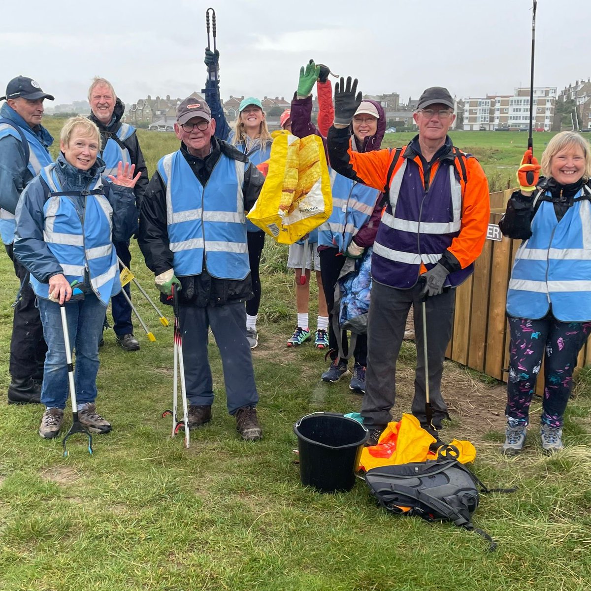 And, just to round off our Great British Beach Clean efforts, here are the lovely teams out and about at Beadnell, Bamburgh and Alnmouth - smiles all round! @mcsuk #volunteer #volunteersmakeadifference #aonb #marinelife #marineconservation