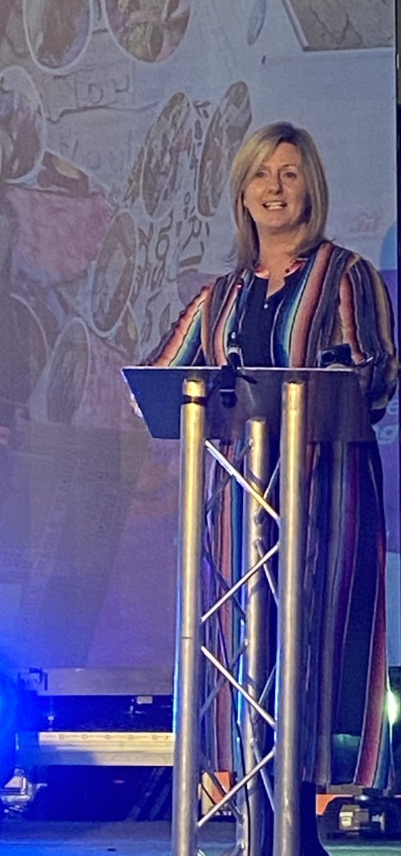 ValerieMc_CO3's tweet photo. #CO3Conference hearing from Grainne Long of @nihecommunity on social value https://t.co/TbEjZR20fB