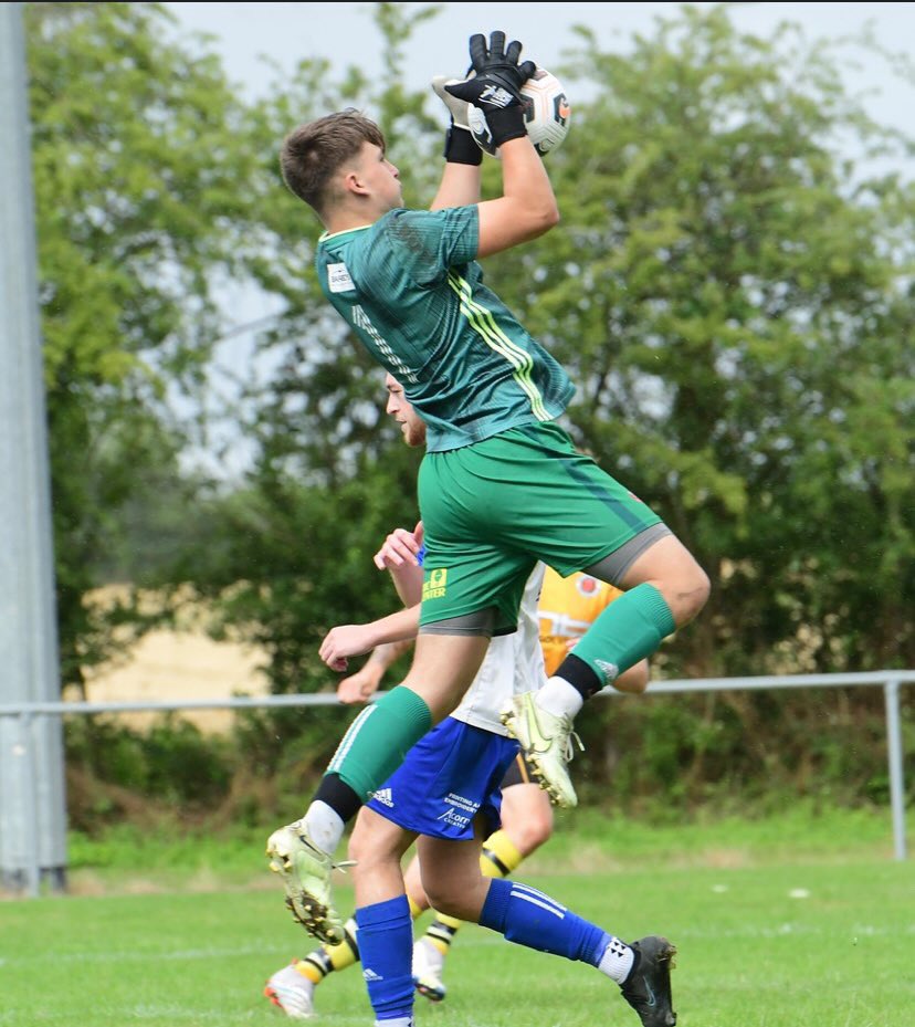 Few snapshots of some GKs in the SwazTechs. swaztechgoalkeeping.co.uk to purchase a pair. £30 plus P&amp;P