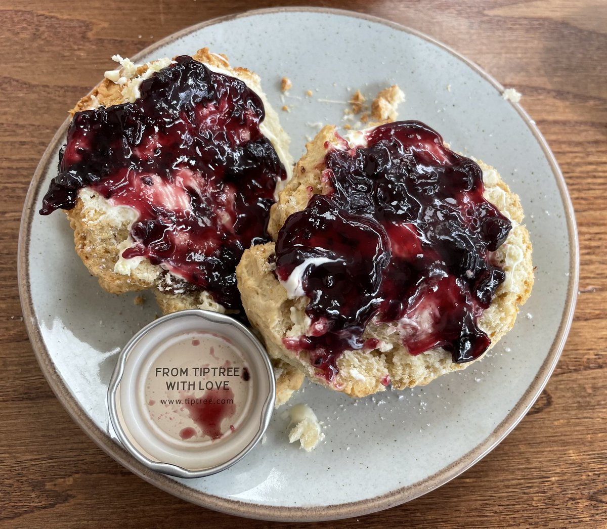 Afternoon tea on my way home  @FakenhamGC cracking scone - so fresh & clearly home made 😋 I’ve gone rouge with blackcurrant jam with love ❤️ from @tiptree & @Roddas_Cream #CreamFirst @Cream_first @CreamTeaSociety #HappyDays #Downtime