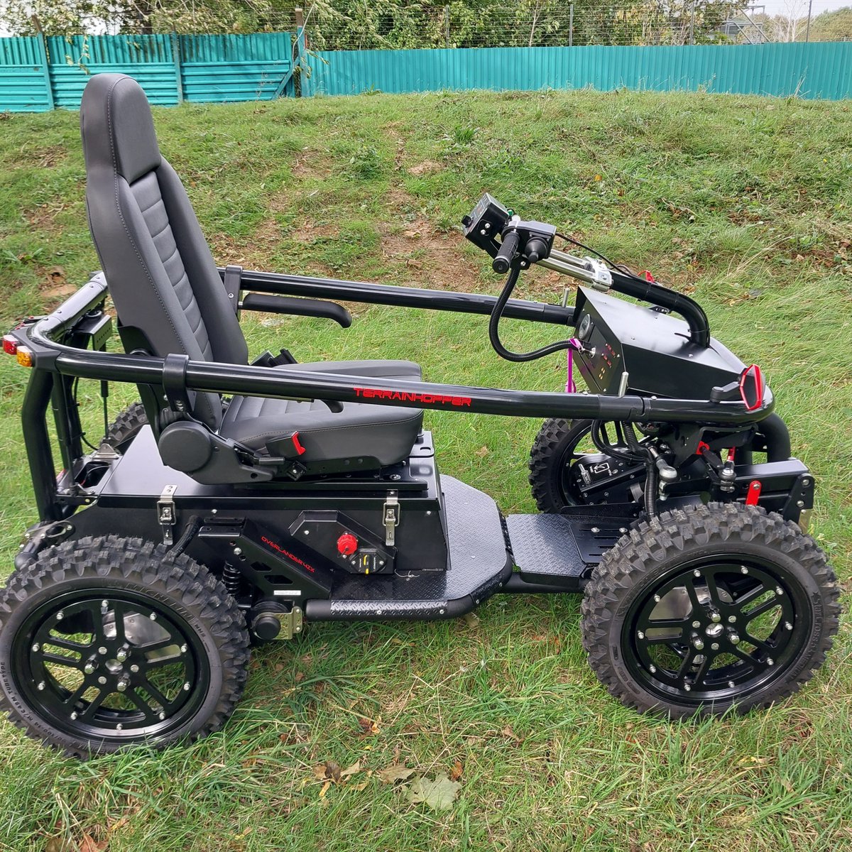 TerrainHopper's tweet photo. For Sale: 

New Extended TerrainHopper 4ZX equipped with:

-Manual steering
-4mph speed
-Roll-bar opening on both sides
-4x100AH batteries

Extras: walking stick holders, footrest, manual swivel seat

This is a new product with a cost of £22,089. If you're interested get in touch https://t.co/G9dR3YtWkD