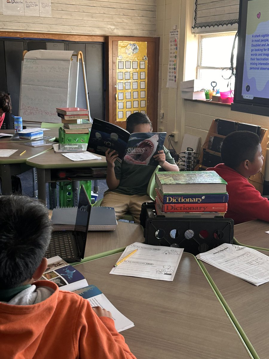 meaganrpride's tweet photo. Ms. Castillo’s students did not want to put these texts down today to continue their text structure lesson! They were simply enthralled in this interactive read aloud. So many questions! So many oohs and ahhs. We live for these moments! #LearnwithLAN @LANschools @Mr_Conner https://t.co/Hl4ozUSqG3