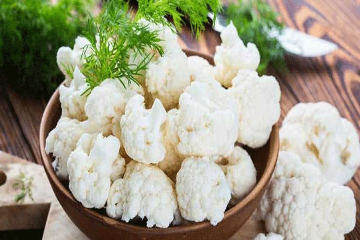 TheViewsNetwork's tweet image. موسم سرما کی سبزیوں میں شمار ہونے والی پھول گوبھی غذائیت اور شفاء سے بھرپور سبزی ہے۔پھول گوبھی کے ذائقے کی بات کی جائے...👇

theviewsnetwork.com/Urdu/article/3…

#HealthNews
#28thSep2023
#healthydiet 
#healthyfoods 
#balancediet 
#TVN
#TVNNews
#TVNUrdu
#TVNHealth 
#TheViewsNetwork