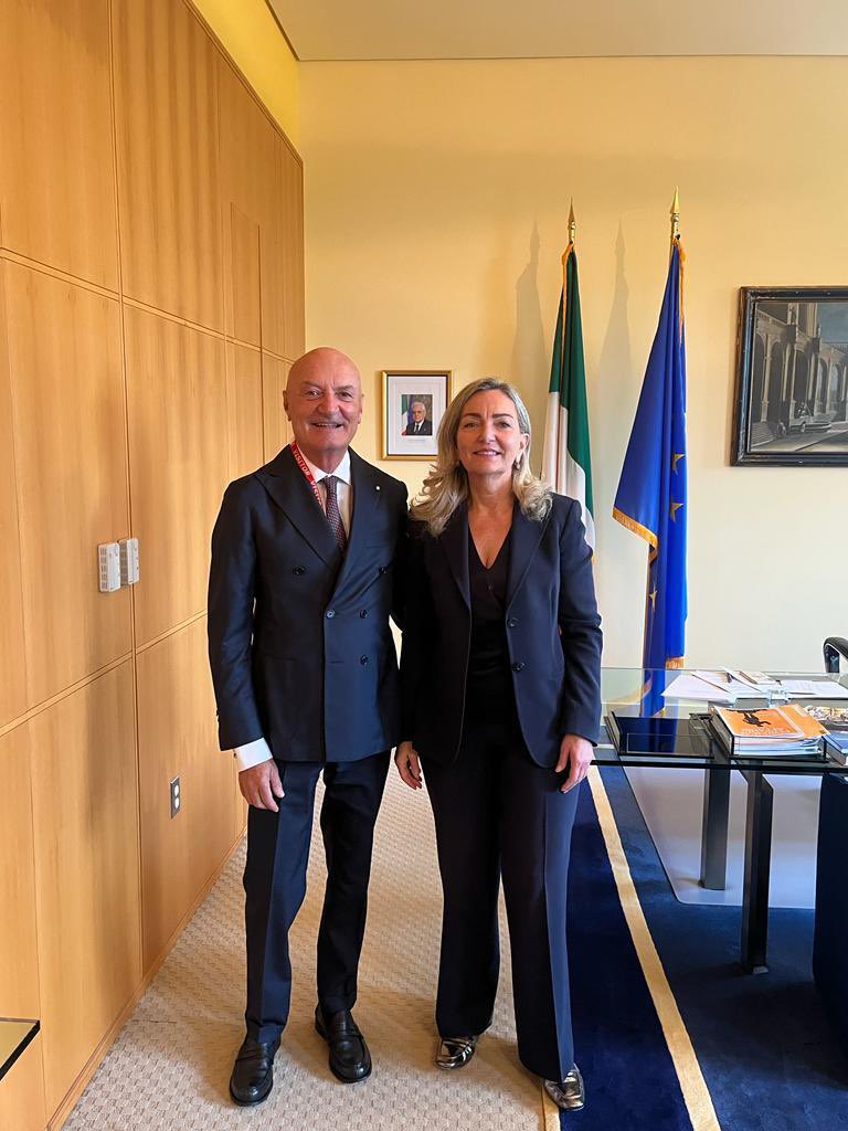 🇮🇹 Italy - 🇺🇸 U.S. cooperation in Life Sciences at its best! Glad to host Fondazione RiMED &amp; <a href="/UPMC/">UPMC</a> and to celebrate their state of the art research center in Sicily. #lifesciences #ricercascientifica <a href="/Regione_Sicilia/">Regione Siciliana</a>