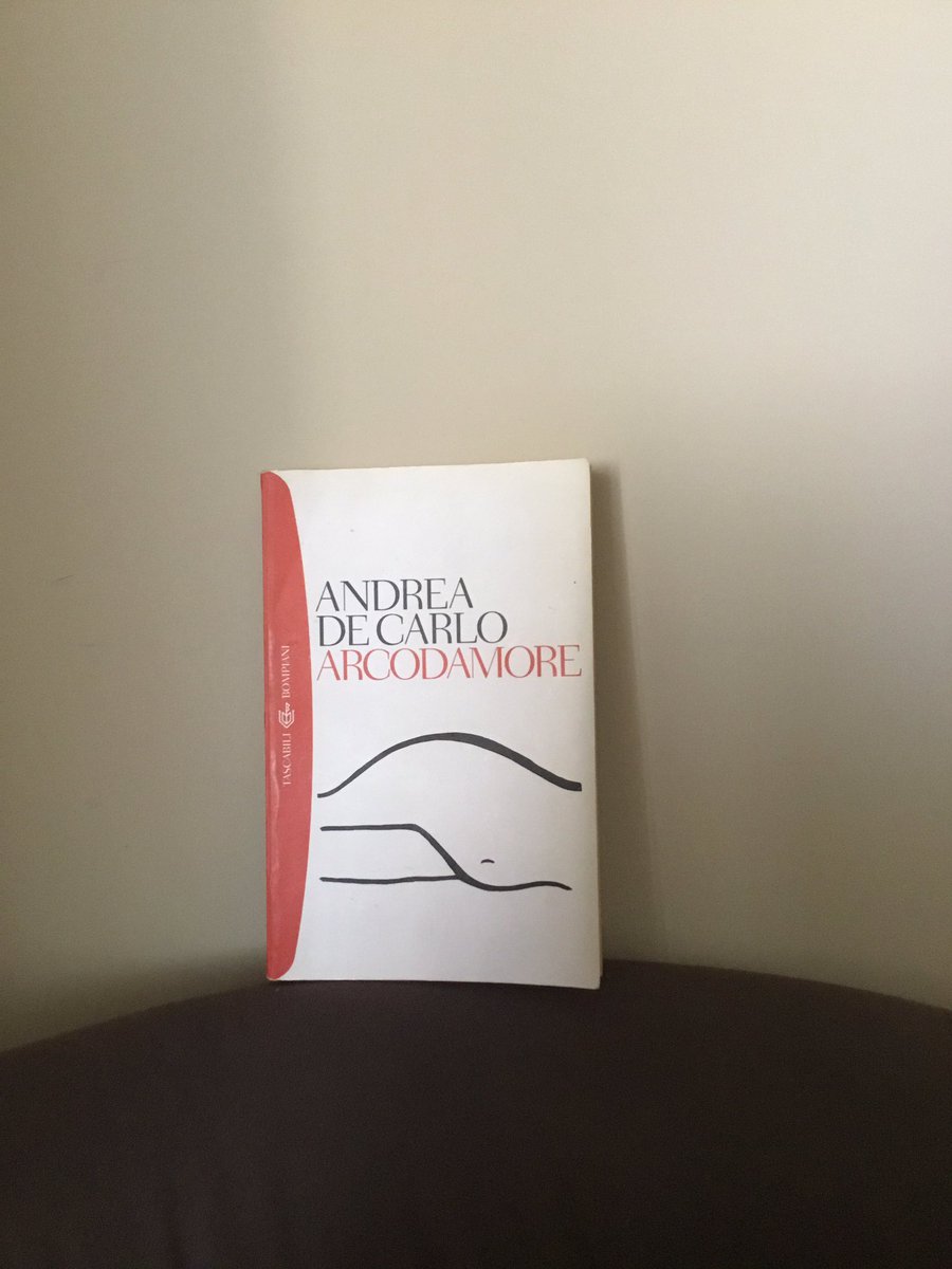 DigreLibri's tweet photo. Digressione Libresca N. 113 “Arcodamore”
Autore Andrea De Carlo
Editore Bompiani
Anno 1993
Voto 3/5 

#libri #books #leggerefabene #amoilibri #ledigressionideilibri #bompiani #letteratura #booktoday #bookaddiction #ioleggoperché #andreadecarlo #arcodamore #instabooks #picoftheday https://t.co/2ubjqui6pM