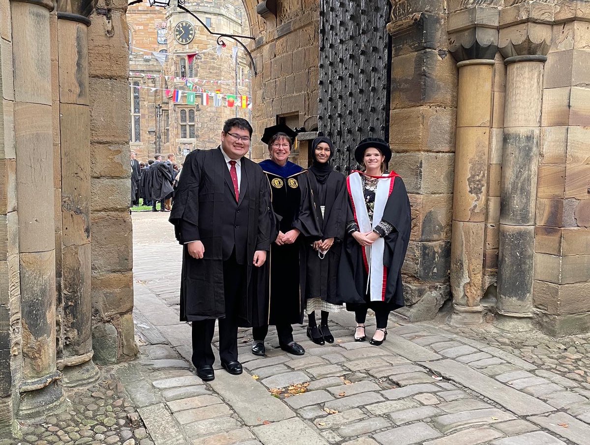 University College tweet media