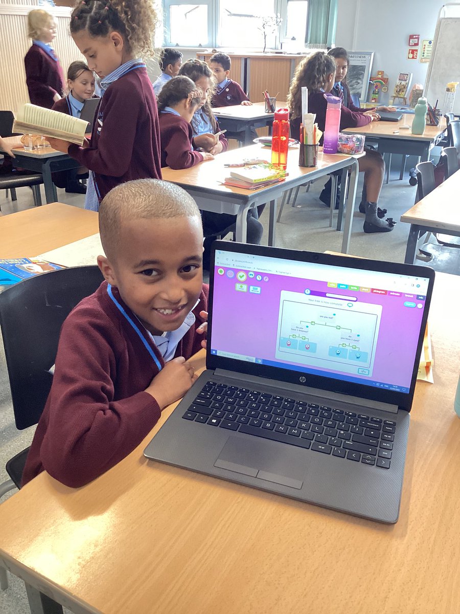 In computing, we learned about what data was and what a database is. We then created our own database using 'yes or no’ questions. 💻 @FaithPrimary #Computing
